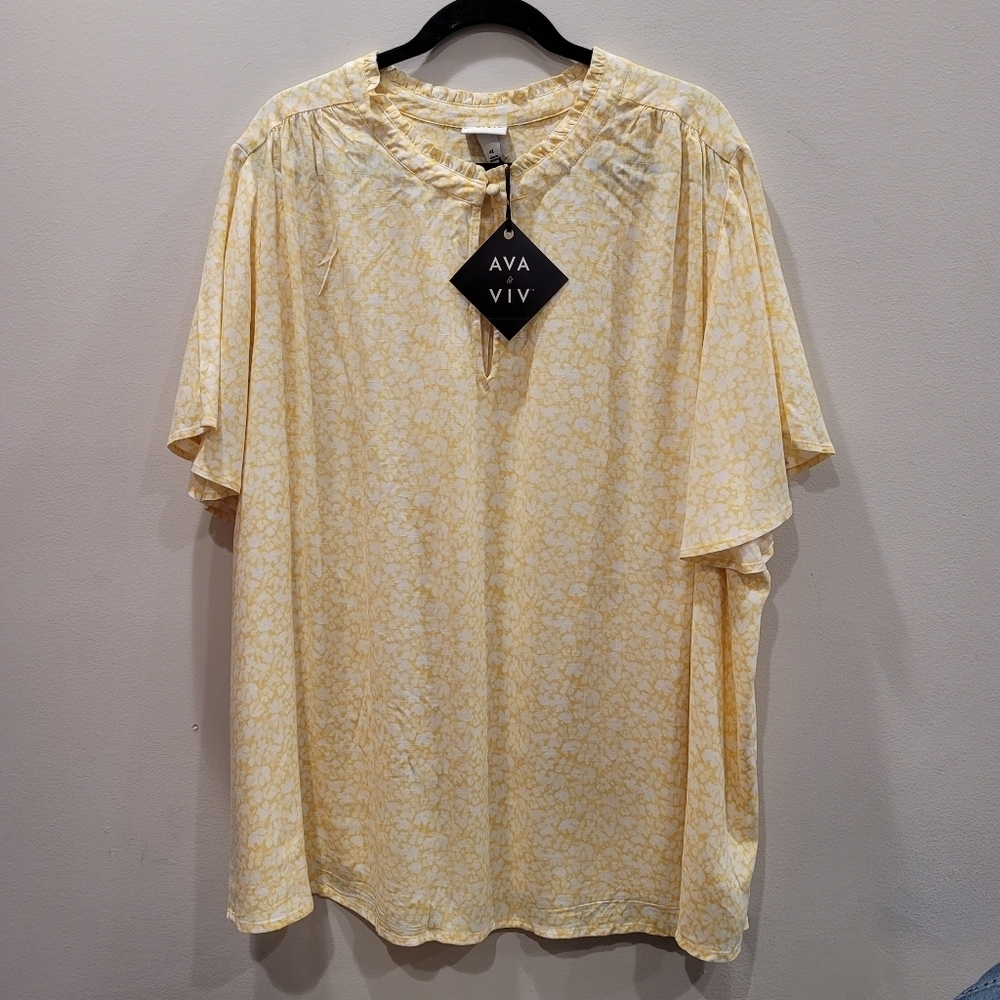 Ava & Viv Flowy Yellow Floral Plus Top - 4X